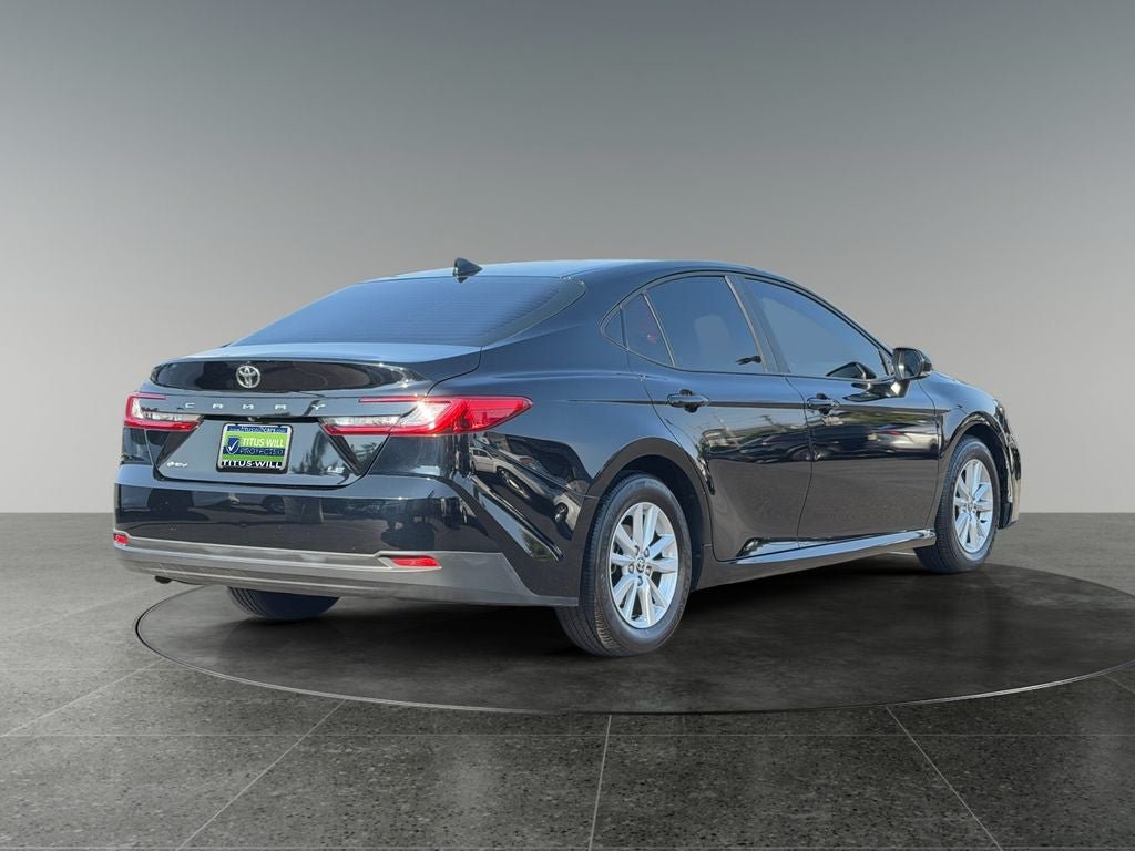 Used 2025 Toyota Camry LE FWD image 9