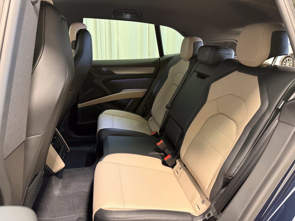 New 2026 Porsche Cayenne Electric AWD/4WD image 29