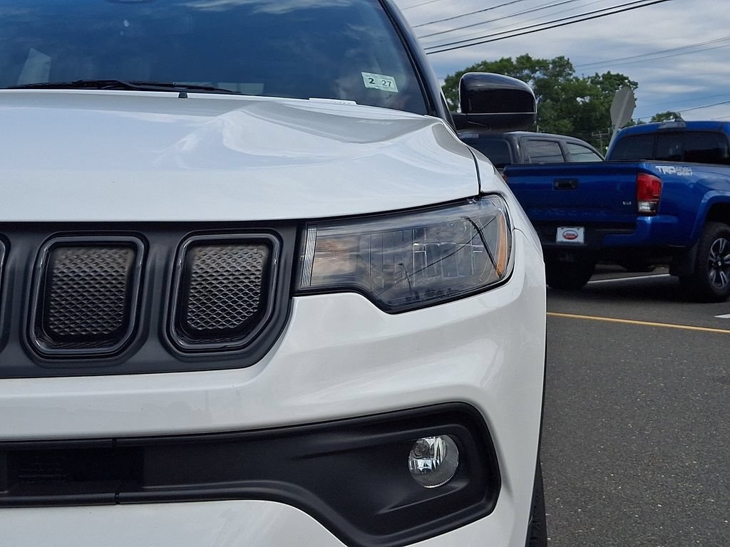 Used 2022 Jeep Compass Latitude w/ Convenience Group AWD/4WD image 10