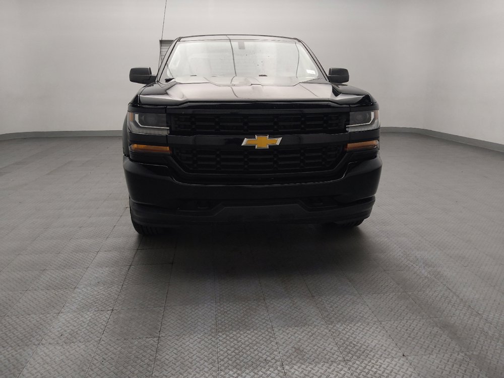 Used 2017 Chevrolet Silverado 1500 Custom w/ Custom Convenience Package RWD image 14