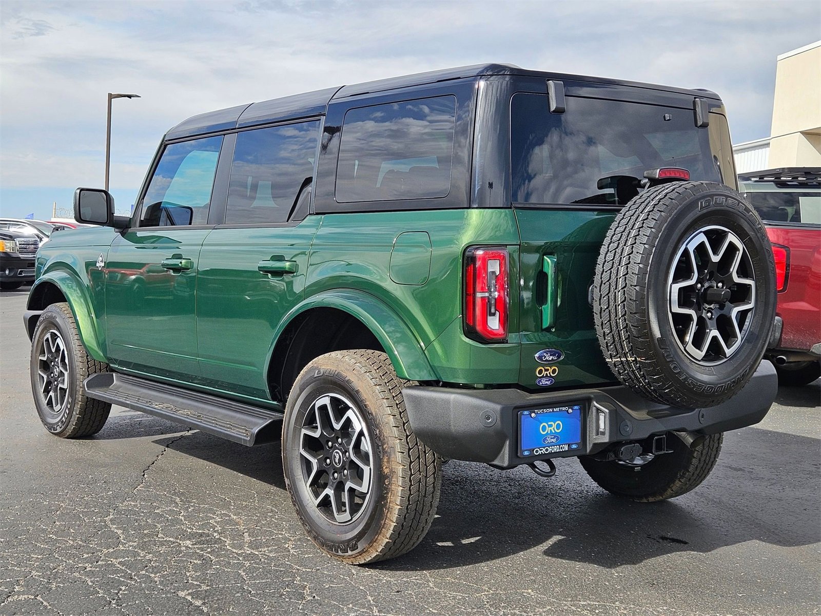New 2025 Ford Bronco Outer Banks image 8