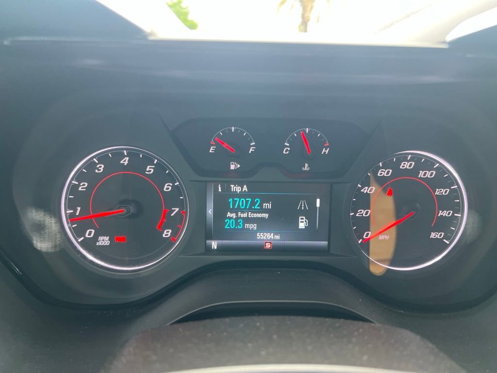 Used 2018 Chevrolet Camaro LS RWD image 9