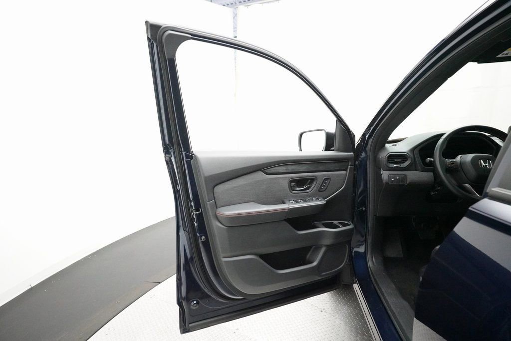 Certified 2026 Honda Passport TrailSport image 28
