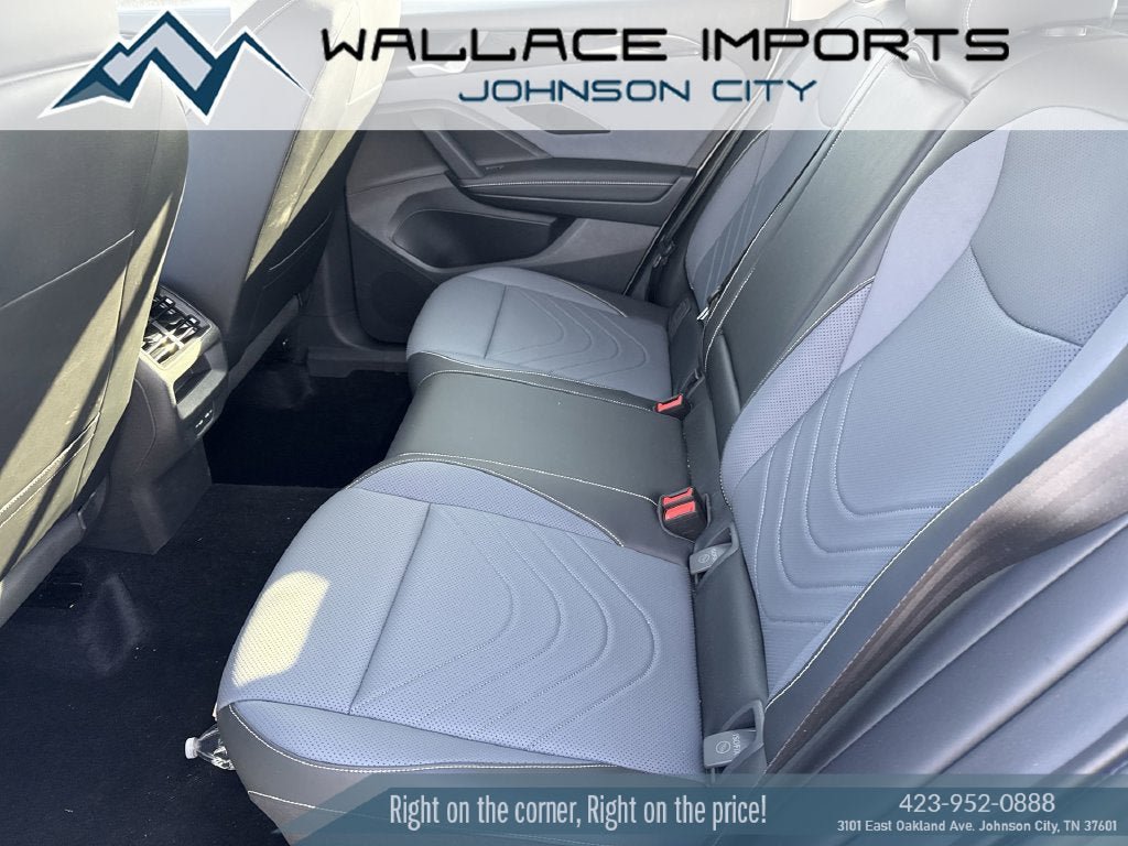 New 2025 Volkswagen Tiguan SE AWD/4WD image 25