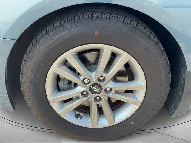 Used 2015 Hyundai Sonata SE w/ Option Group 09 image 9