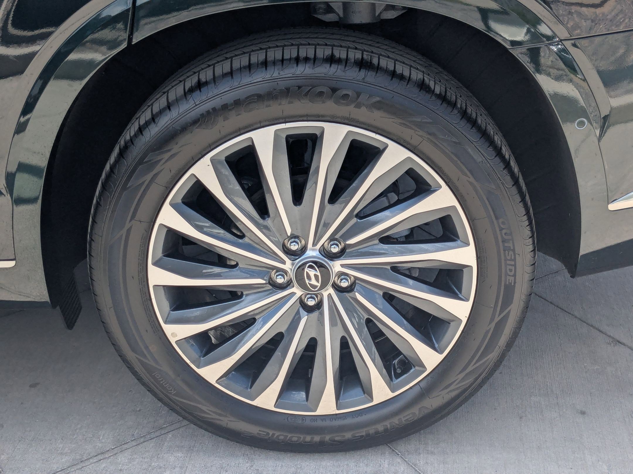 Used 2025 Hyundai Palisade Calligraphy AWD/4WD image 18