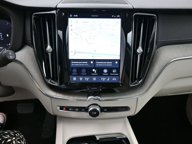 Used 2023 Volvo XC60 B6 Ultimate w/ Protection Package Premier image 13