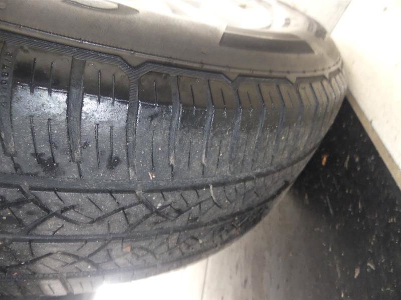 Used 2018 Volkswagen Tiguan S image 35