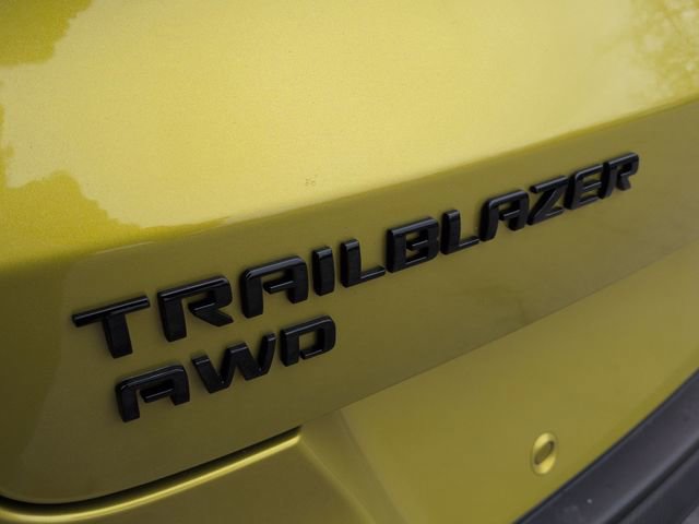 Used 2023 Chevrolet TrailBlazer RS w/ Sun and Liftgate Package image 34