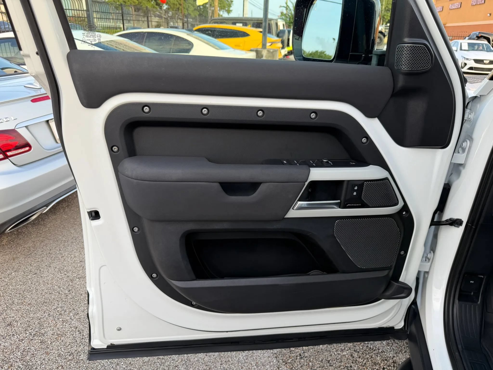 Used 2023 Land Rover Defender 110 S AWD/4WD image 20
