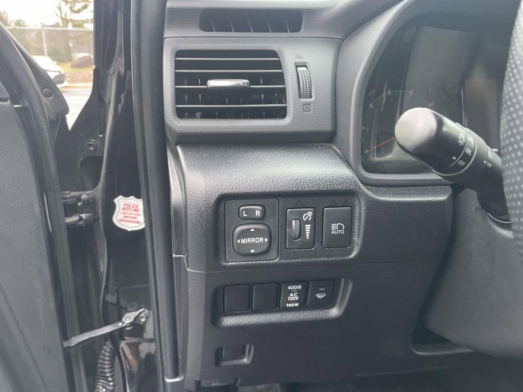 Used 2024 Toyota 4Runner SR5 Premium image 30