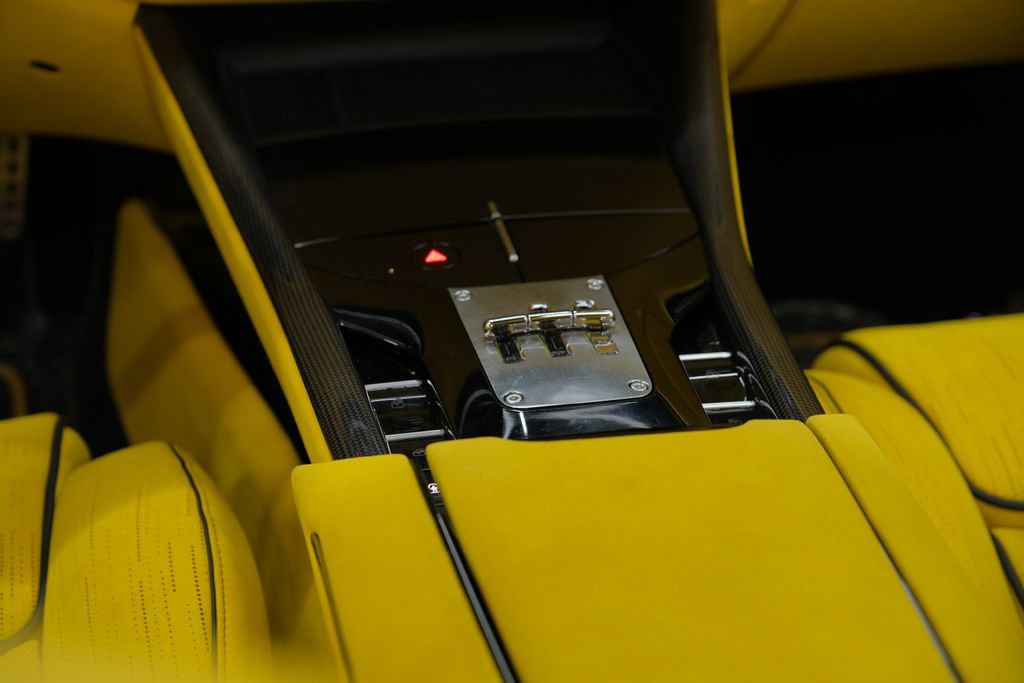 Used 2024 Ferrari Purosangue AWD/4WD image 54