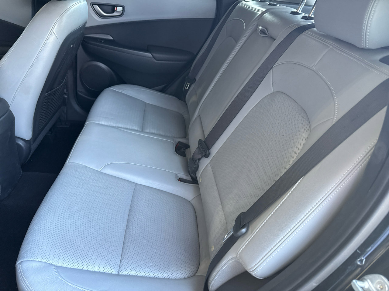 Used 2018 Hyundai Kona Limited image 45