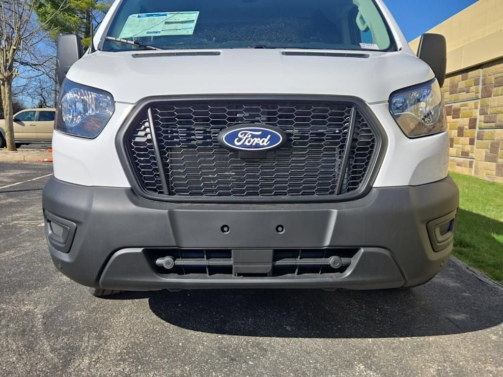 New 2026 Ford Transit 150 Low Roof RWD image 24