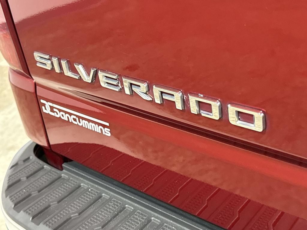 Used 2022 Chevrolet Silverado 1500 LT AWD/4WD image 25