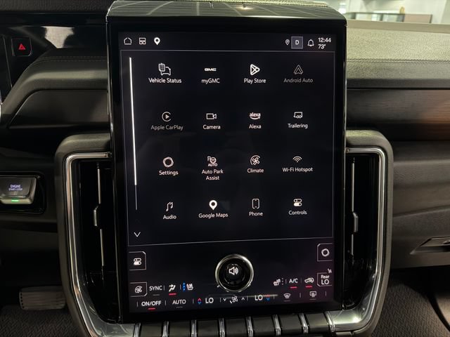 Used 2025 GMC Yukon Denali AWD/4WD image 21