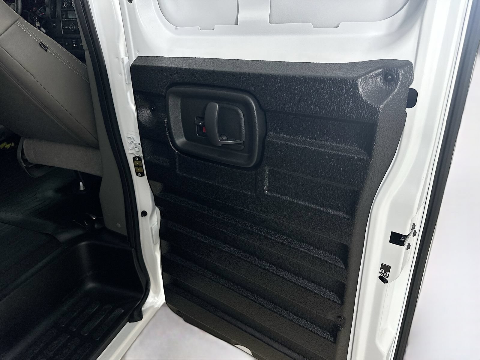 Used 2025 Chevrolet Express 2500 w/ Enhanced Convenience Package RWD image 36