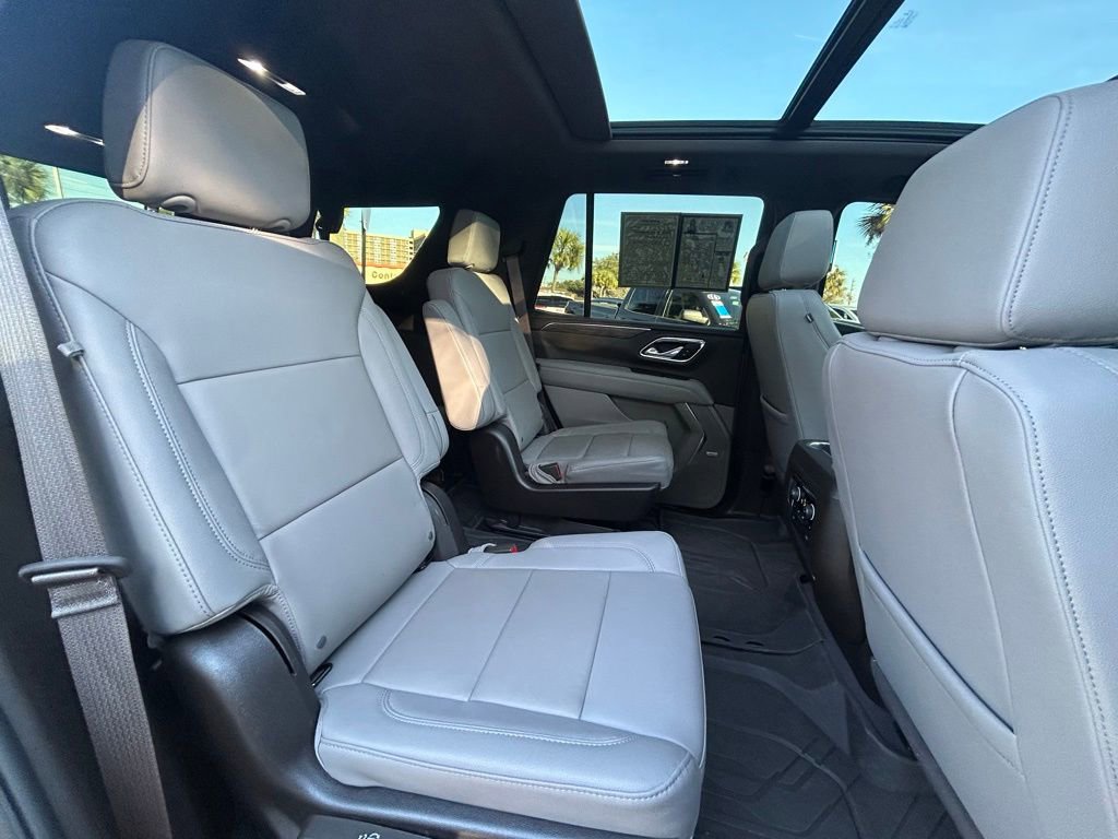 Used 2024 Chevrolet Tahoe Z71 w/ Luxury Package image 21