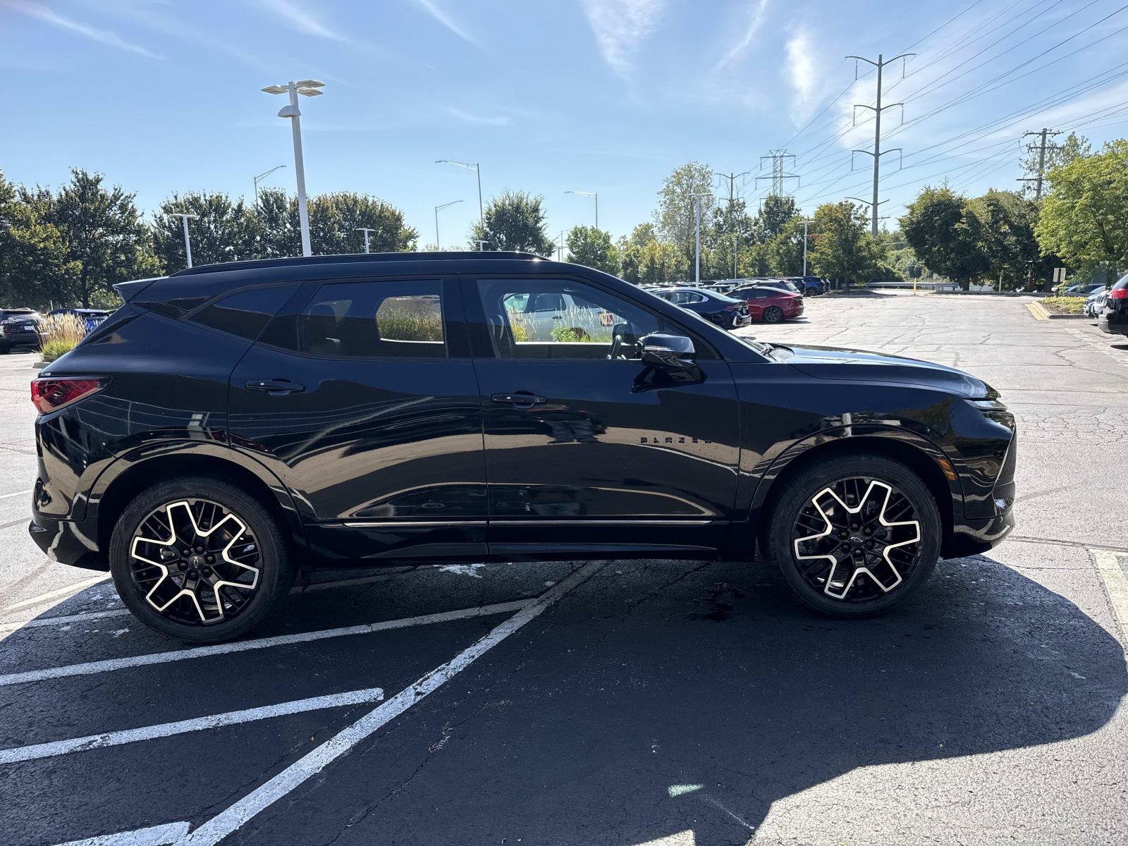 Used 2023 Chevrolet Blazer RS w/ Driver Confidence II Package AWD/4WD image 5