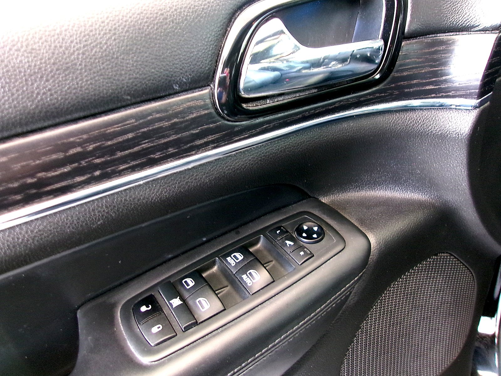 Used 2021 Jeep Grand Cherokee High Altitude AWD/4WD image 12