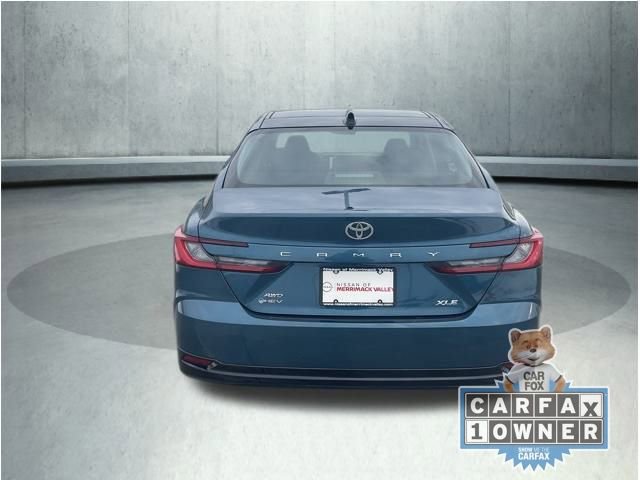 Used 2025 Toyota Camry XLE image 5