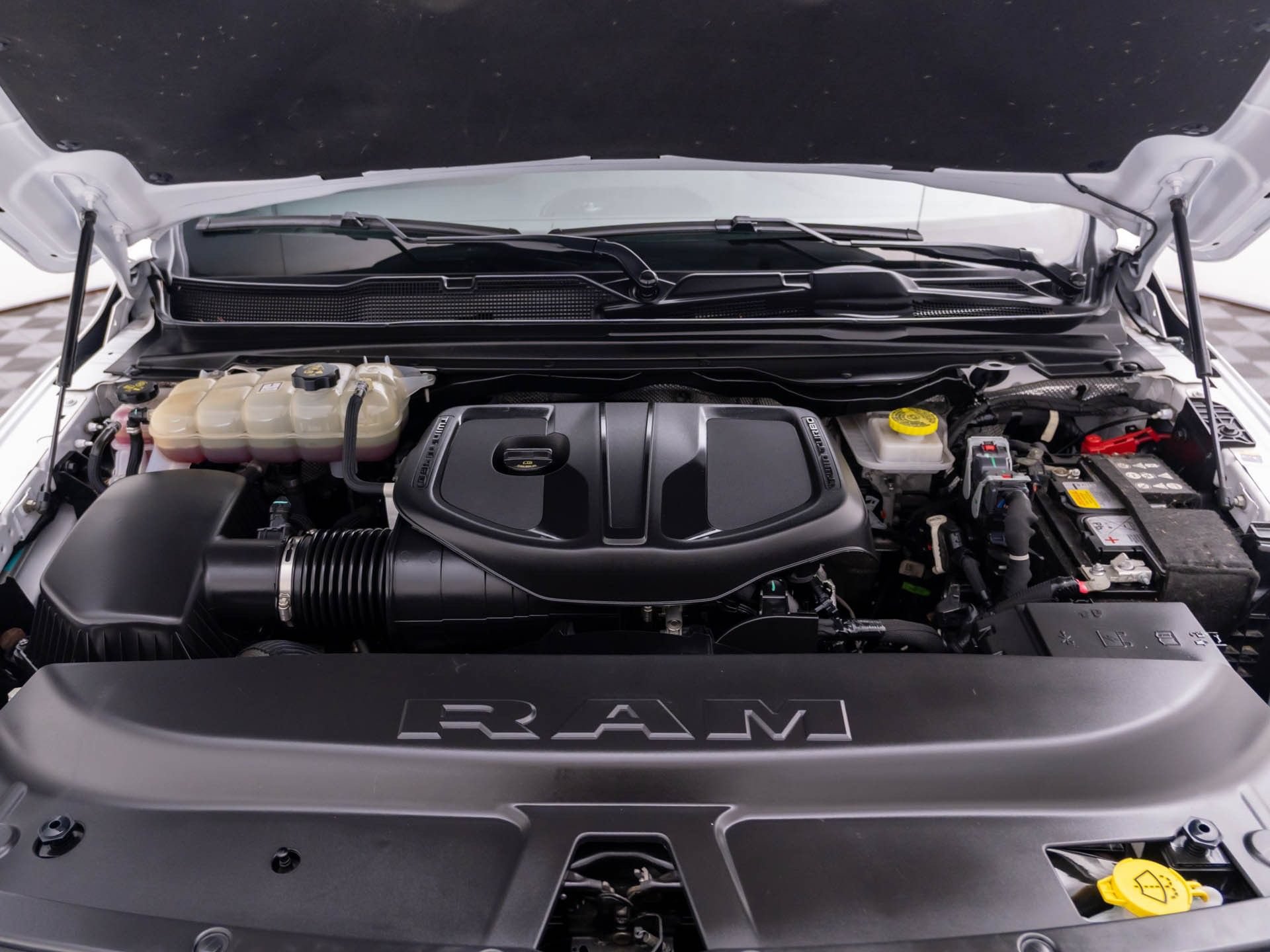 Used 2025 RAM 1500 Rebel w/ Rebel Level 1 Equipment Group AWD/4WD image 38