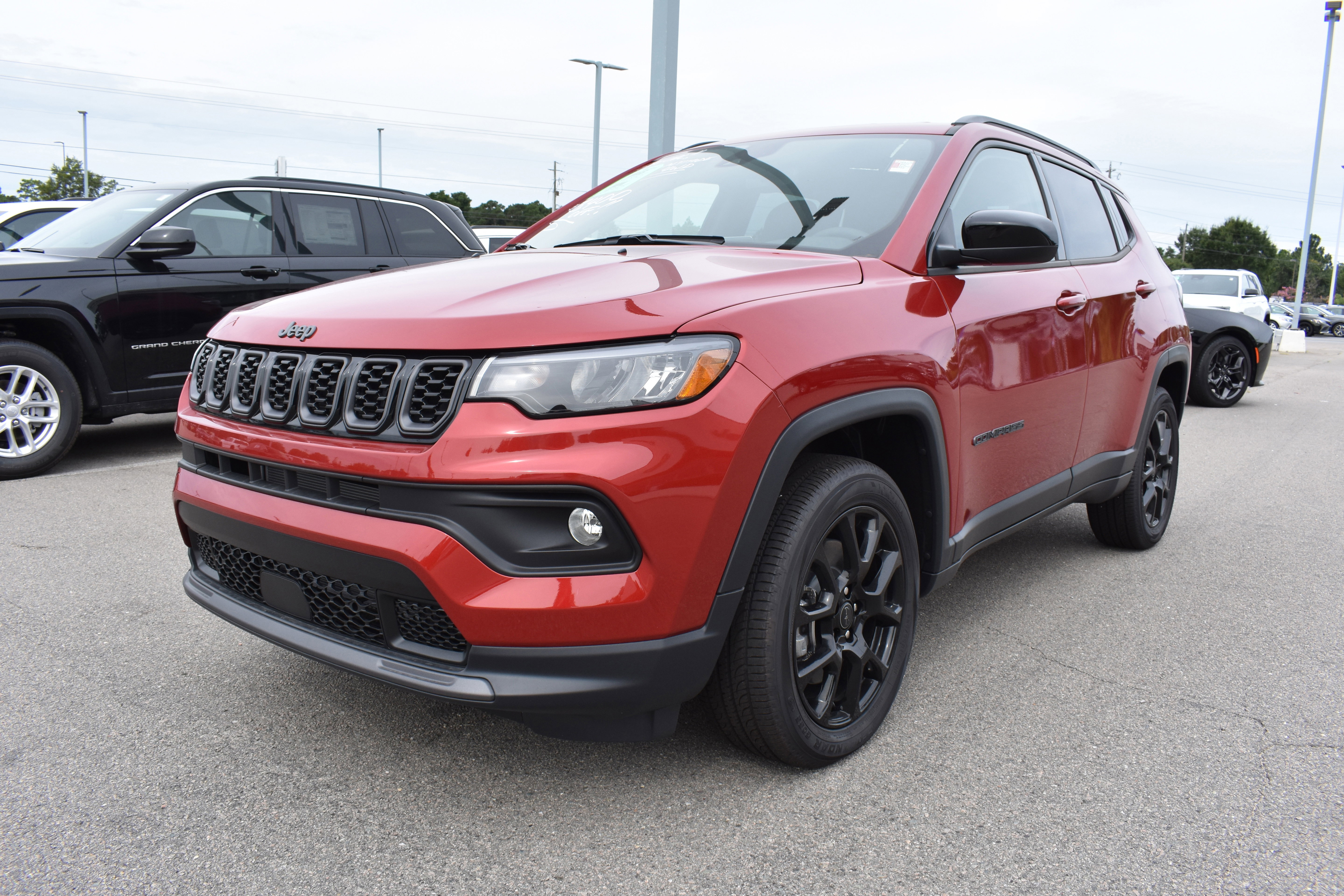 New 2025 Jeep Compass Latitude w/ Altitude Special Edition image 5