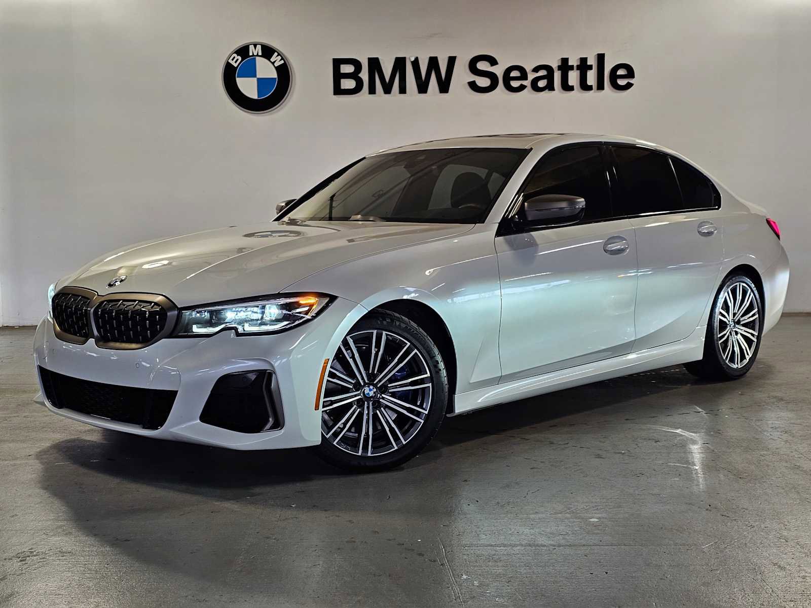 Used 2021 BMW M340i image 1