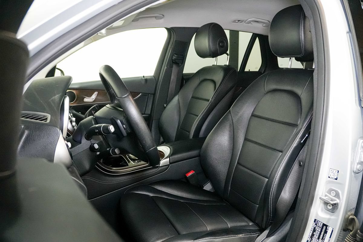 Used 2017 Mercedes-Benz GLC 300 image 13