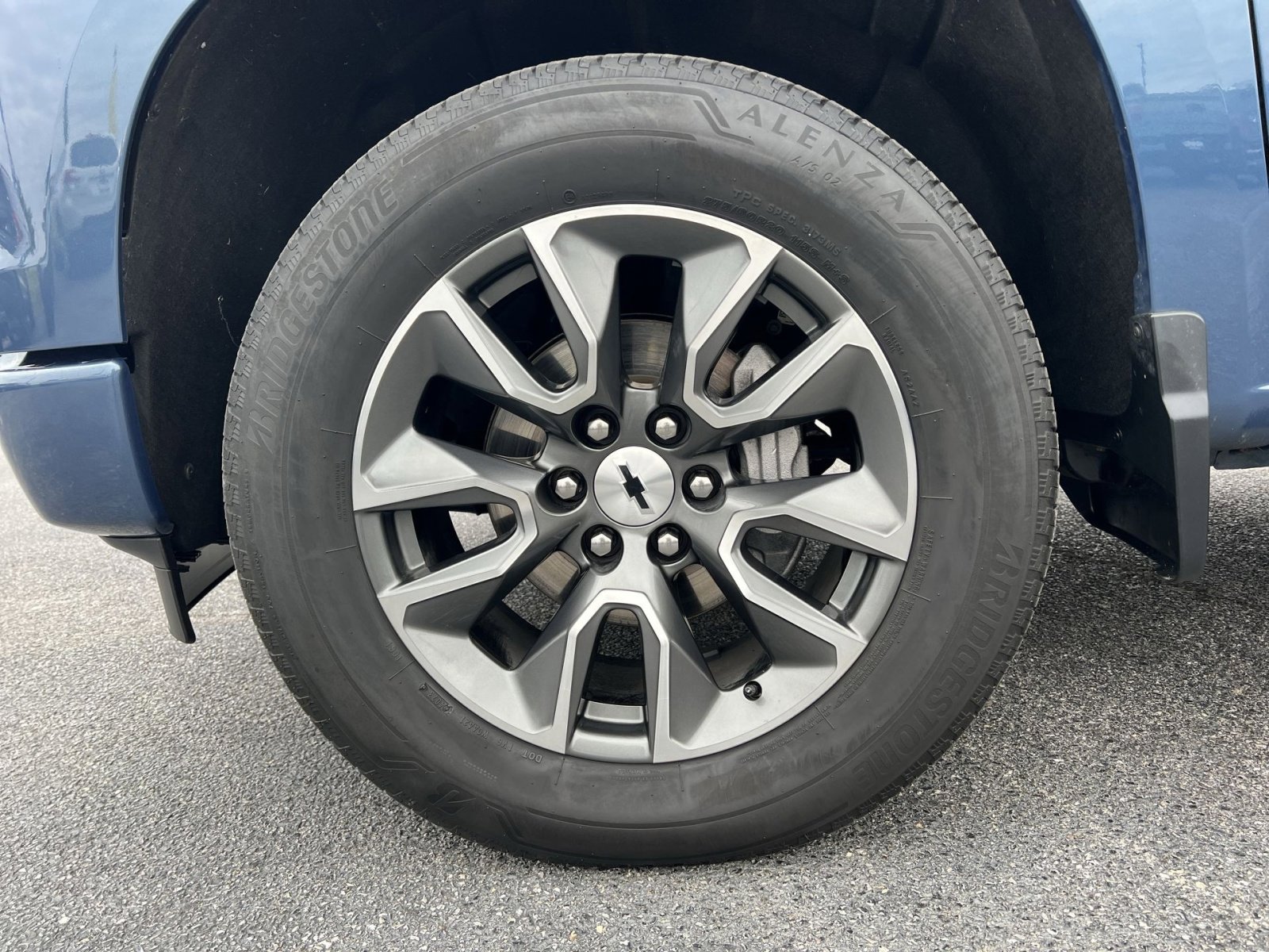 Used 2024 Chevrolet Silverado 1500 RST image 12