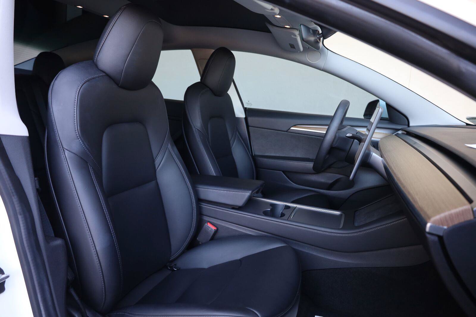 Used 2021 Tesla Model 3 Standard Range Plus RWD image 27
