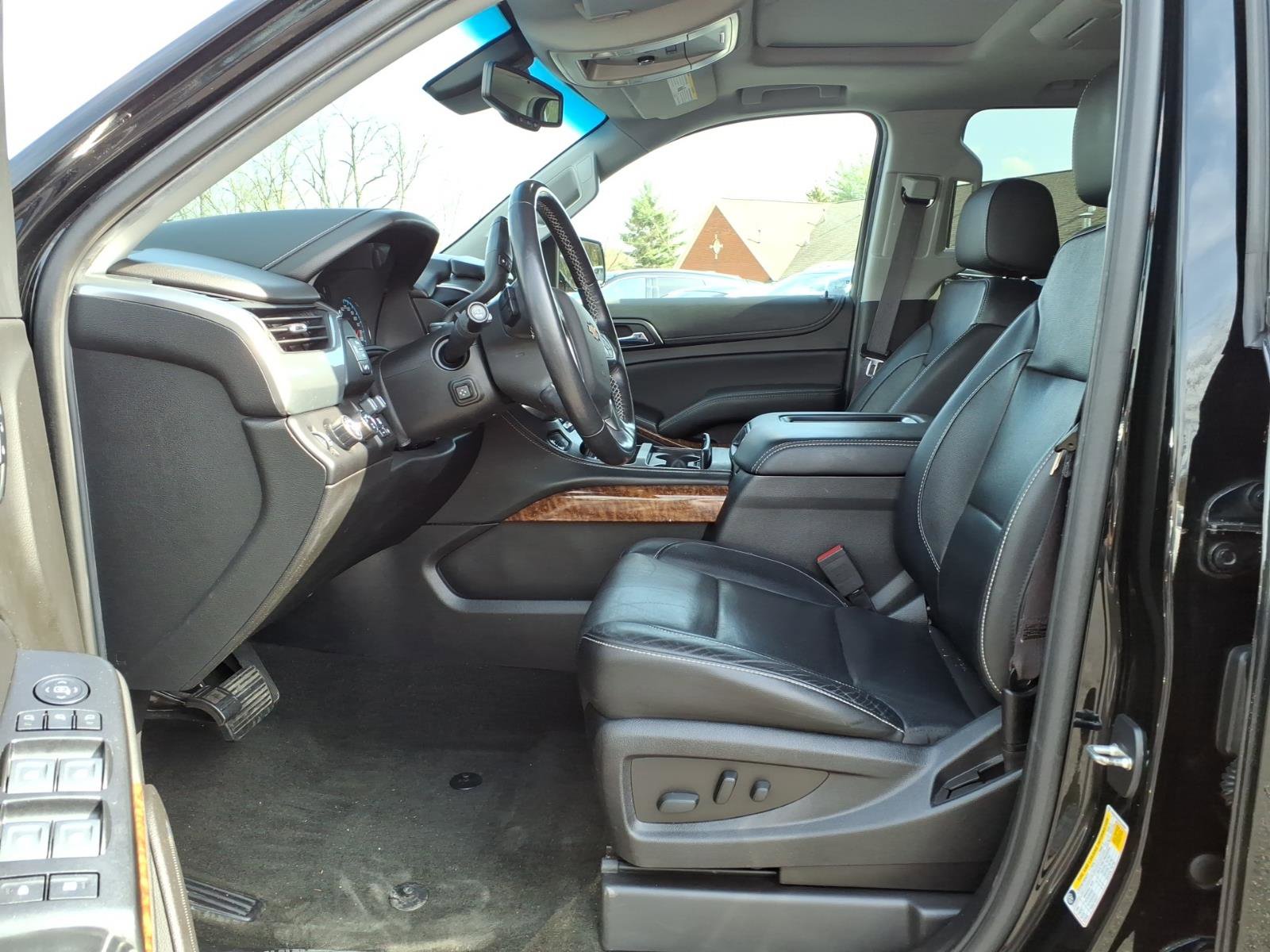 Used 2017 Chevrolet Tahoe Premier AWD/4WD image 13