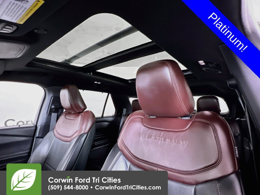Used 2020 Ford Explorer Platinum w/ Premium Technology Package AWD/4WD image 27