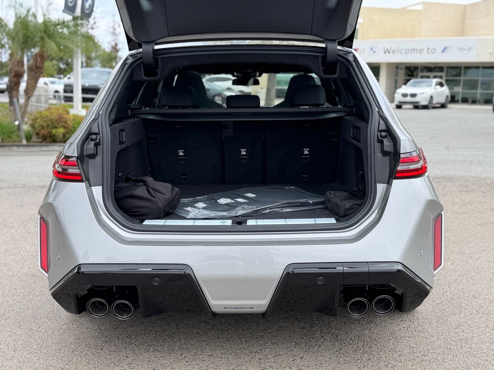New 2026 BMW M5 Touring AWD/4WD image 16