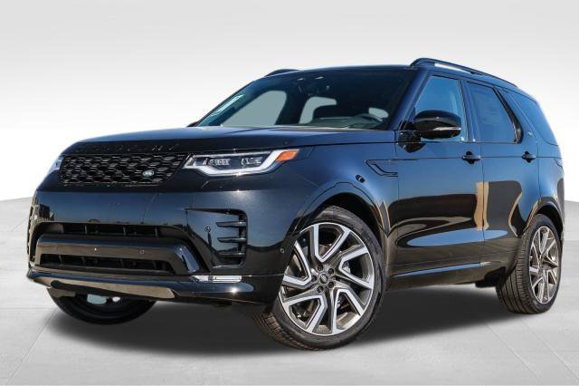 Certified 2025 Land Rover Discovery Dynamic SE AWD/4WD image 1