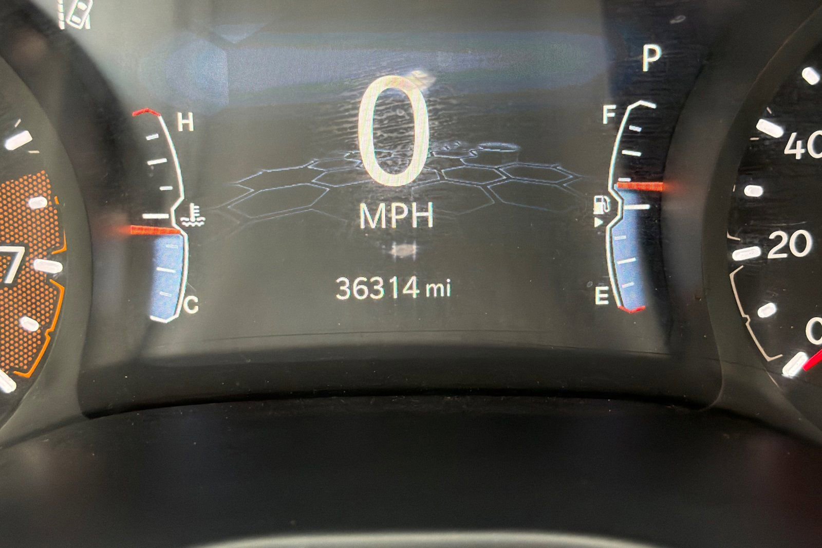 Used 2024 Jeep Compass Latitude image 27