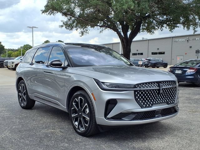 New 2026 Lincoln Nautilus Reserve AWD/4WD image 4