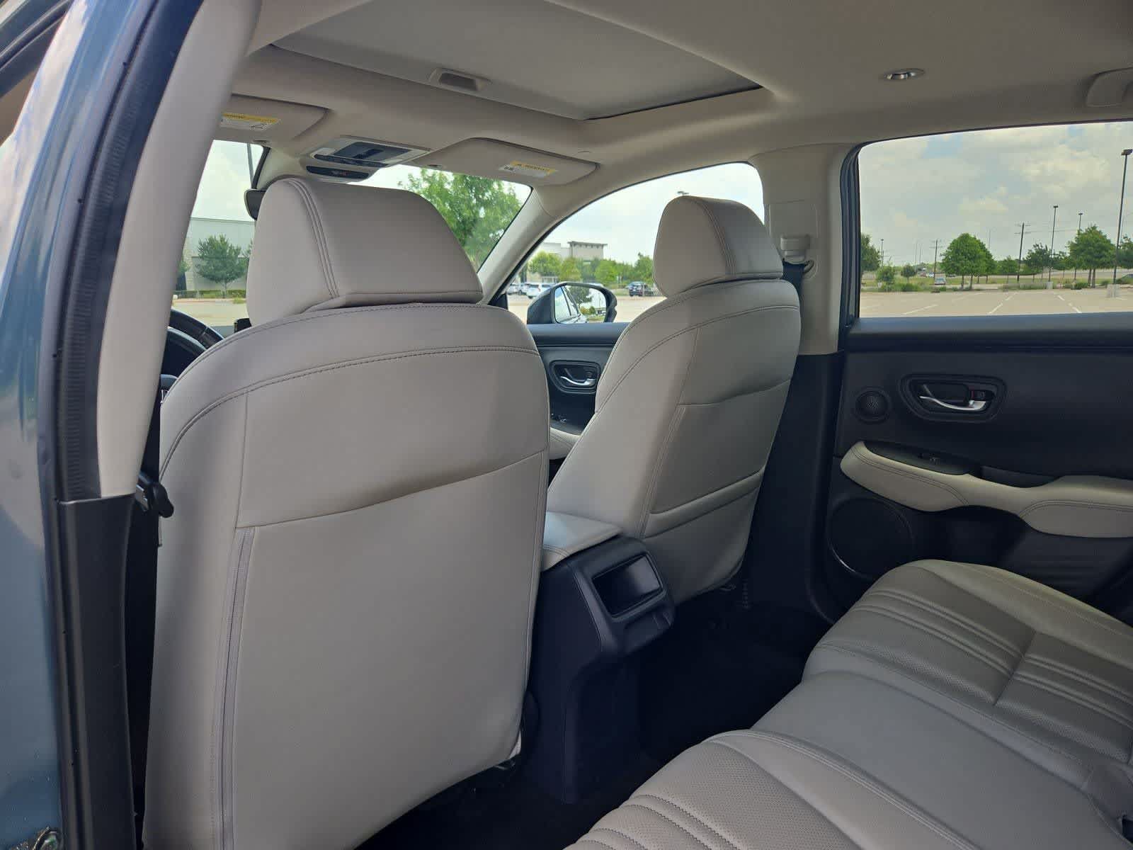 Used 2024 Honda HR-V EX-L image 16