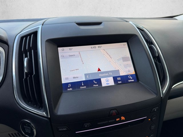 Used 2019 Ford Edge Titanium w/ Equipment Group 301A FWD image 12