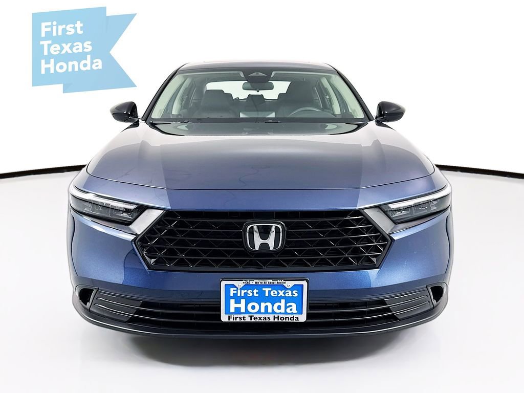 Used 2025 Honda Accord SE image 2