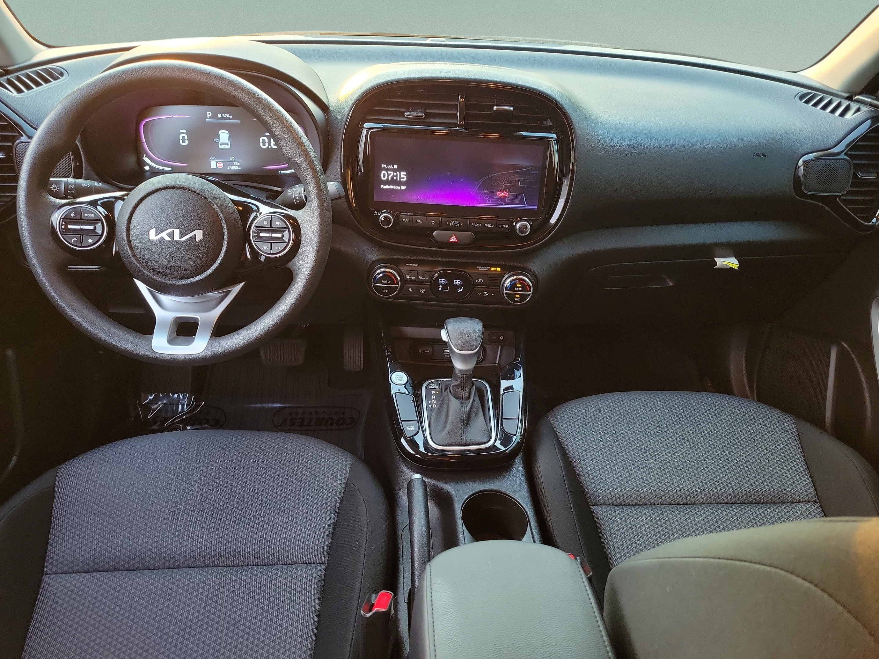 Certified 2023 Kia Soul S FWD image 10