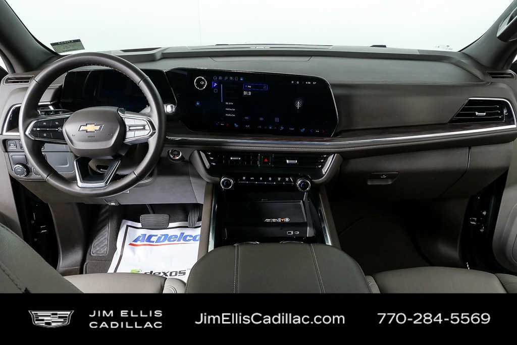 Used 2025 Chevrolet Tahoe LT RWD image 18