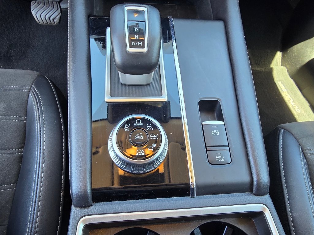Used 2024 Mitsubishi Outlander SE AWD/4WD image 25