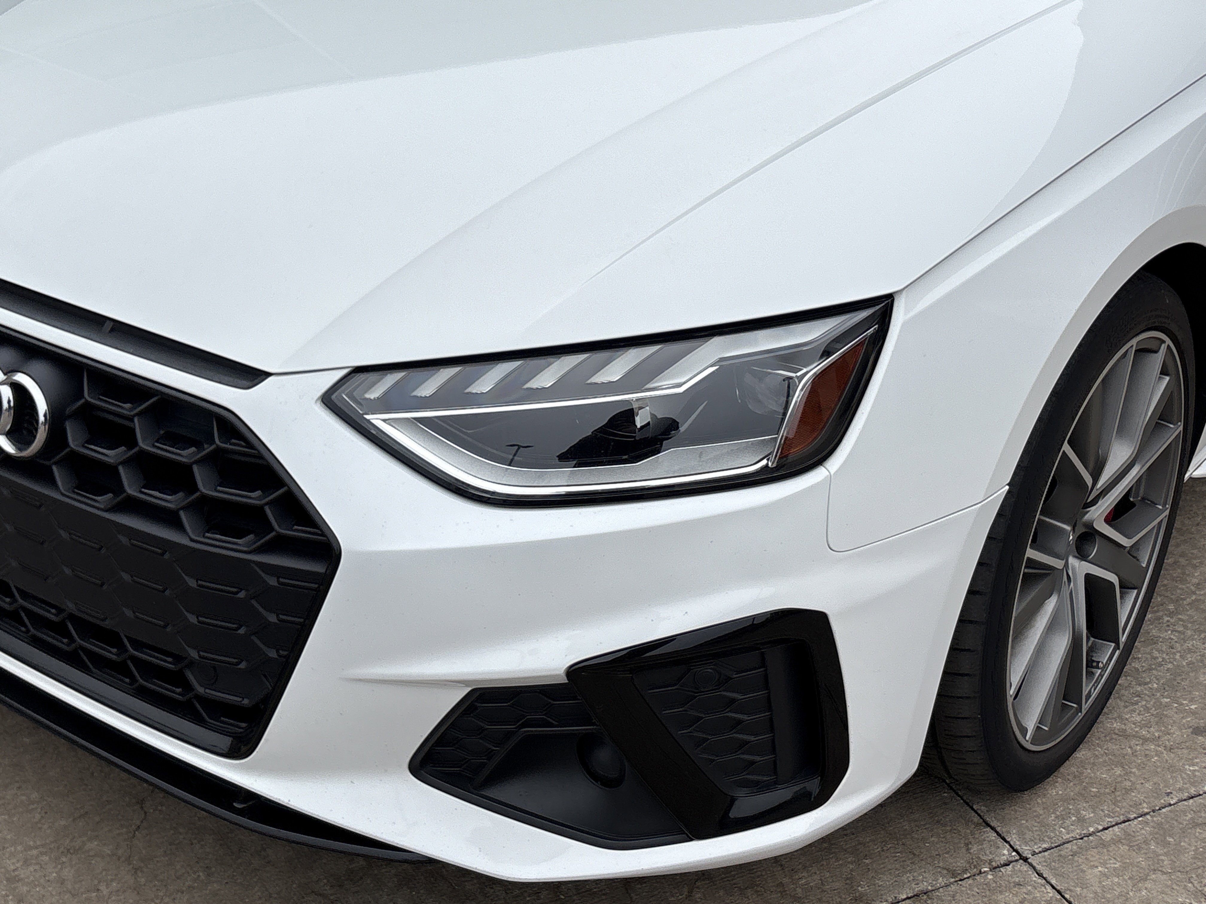 Used 2020 Audi S4 Premium Plus w/ Premium Plus Package image 6