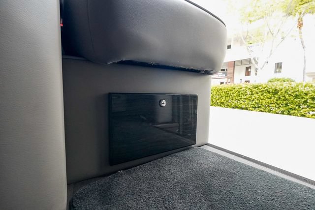 Used 2018 Mercedes-Benz Sprinter 3500 image 65