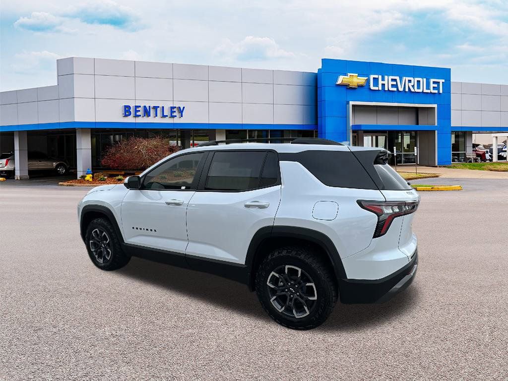 Used 2026 Chevrolet Equinox ACTIV w/ Safety and Technology Package image 3