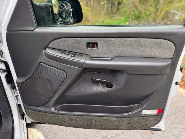 Used 2003 Chevrolet Silverado 2500 LS AWD/4WD image 14