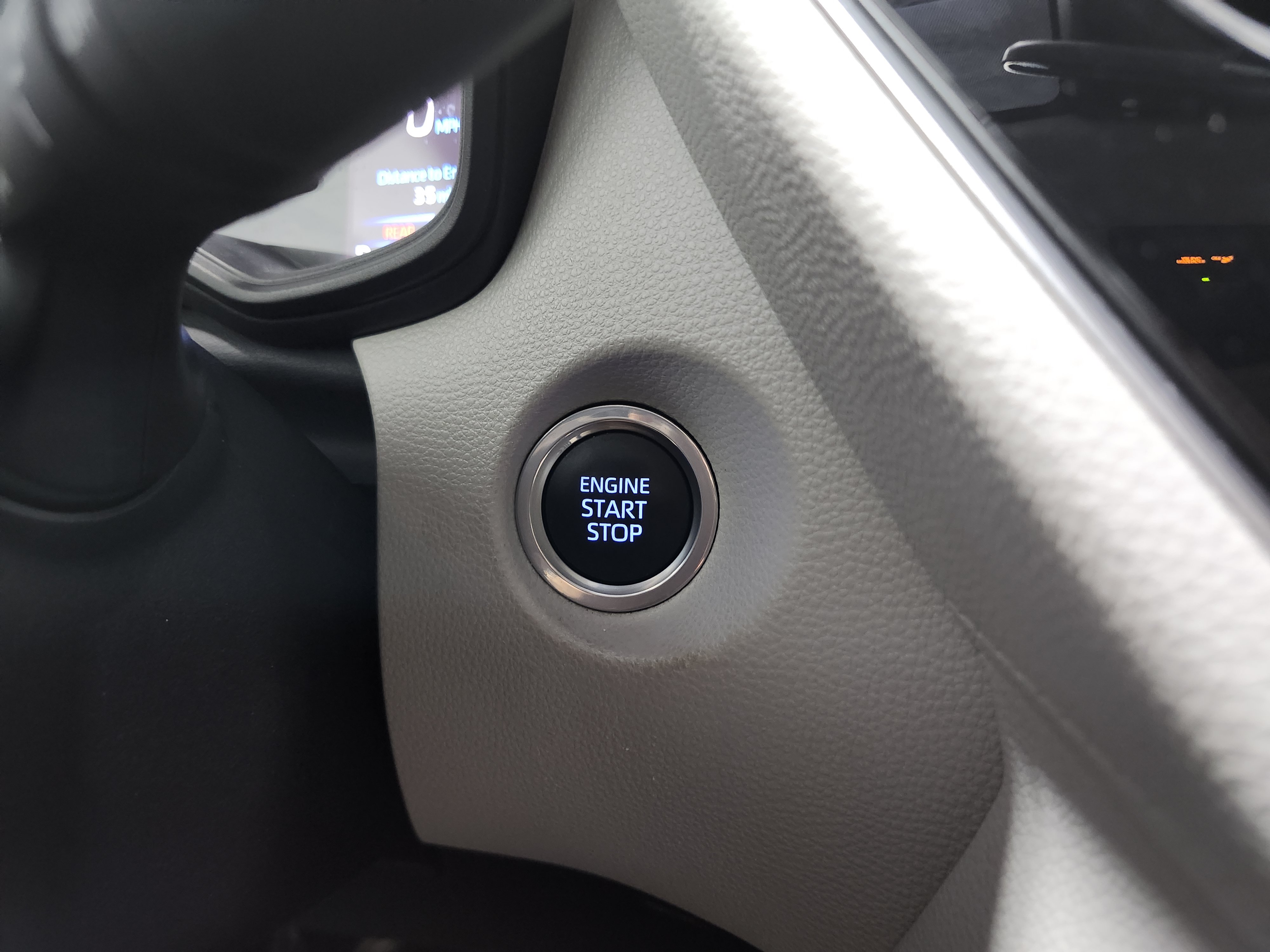 Used 2022 Toyota Corolla Cross LE FWD image 7
