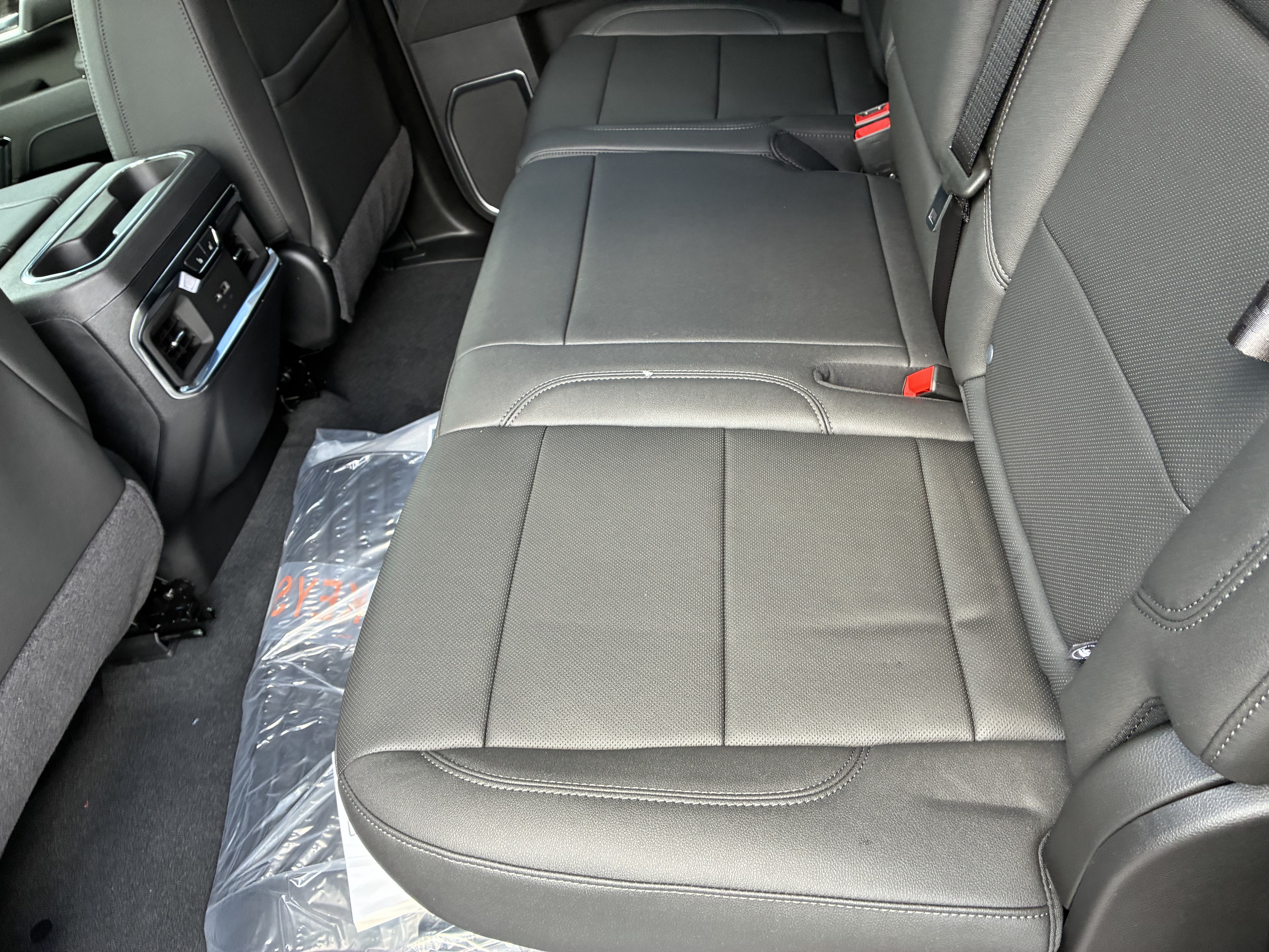 New 2026 Chevrolet Silverado 3500 LTZ w/ LTZ Plus Package AWD/4WD image 16