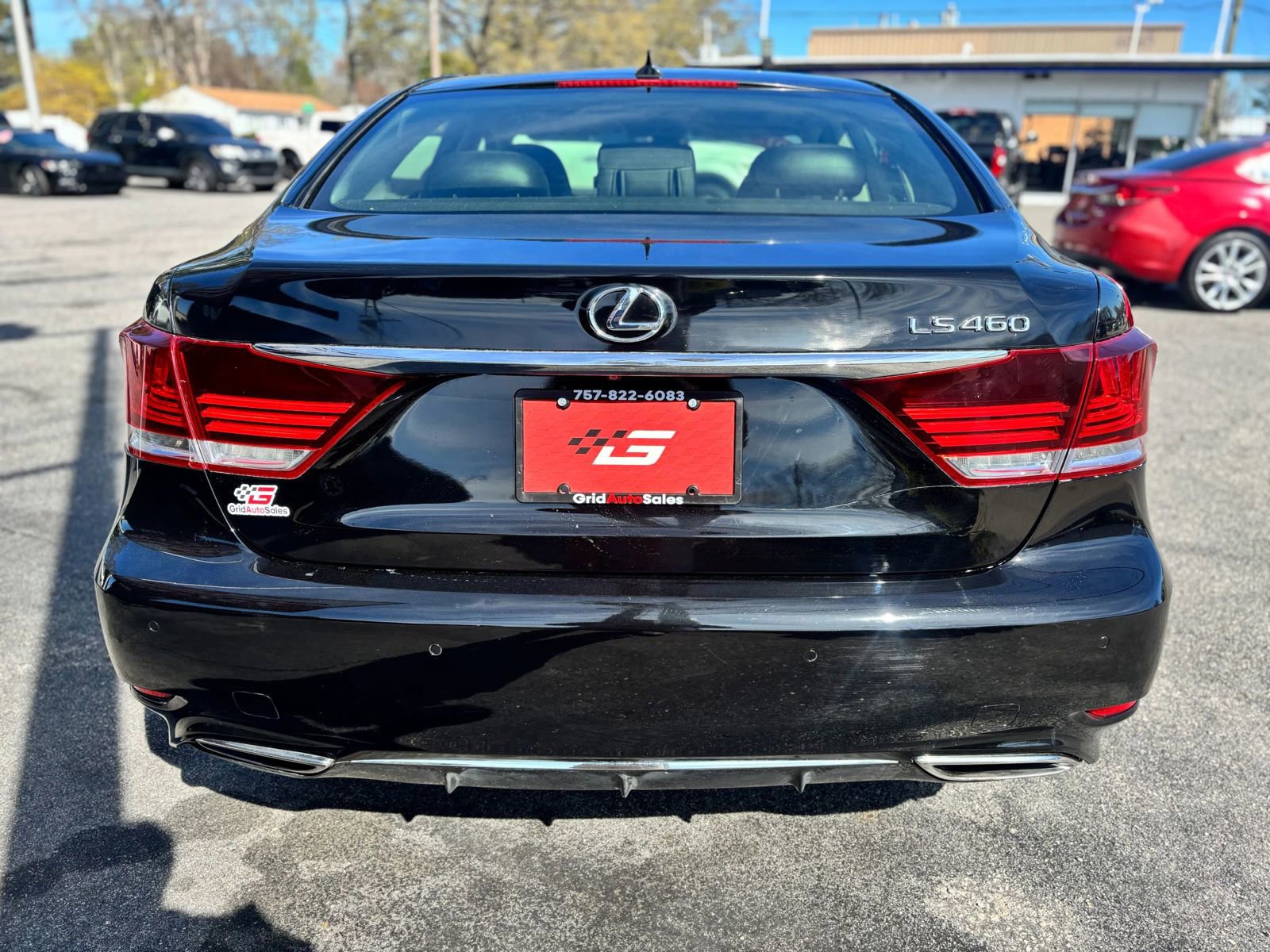 Used 2013 Lexus LS 460 LS 460 Sedan 4D w/ Comfort Pkg image 4